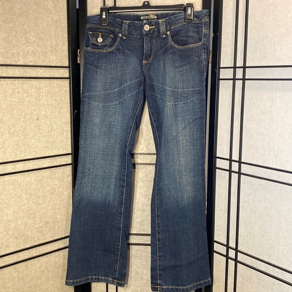 Sonoma Denim - Sonoma Life & Style boot cut jeans size 8 P perfect condition!